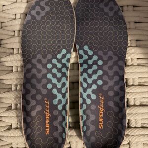 Super feet cushioning with support insoles men’s size 13 retail $50